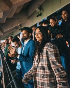 Farhan Akhtar Instagram - An evening to remember. The atmosphere was electric..!! And to watch my team dominate RM and score 4 .. WHAT A TREAT..!! 
🔥🔥 

Now for the final. Let’s go #mancity .. let’s bring her home 👊🏽🏆

Thank you @etihad .. thank you @mancity for hosting us. Big big hug to your team who were absolutely incredible. 

Images @sebporter 🙏🏽♥️

Overcoat @sshomme 
Shoes @dmodotofficial