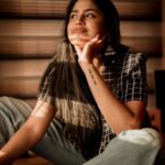 Faria Abdullah Instagram – Transparency is as difficult as secrecy. You choose what your day is going to be like. 

Candid moments with @thariqhussain 
Can’t thank you enough for this creative stimulation. 

📷 @thariqhussain 
Assisted by @thewhyldchild