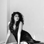 Faria Abdullah Instagram - Nature and it’s way with sacred geometry. 😏😏 Shot by @shareefnandyala Styled by @prashantiramesh MUAH @pranathibandi Location @landoflovehyd
