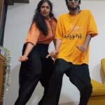 Faria Abdullah Instagram – Gaana sunte kich dance karne ka mann hogaya zorrrr se.

Choreo challenge
 @jodianoorabh @shazebsheikh @abhignya9 @2811sandeep @iammohitbaid 😎