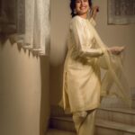 Faria Abdullah Instagram - Nizam princess vibes 💛🌟 Styled by @officialanahita Outfit: @saanchabysimranshaad Earrings: @sara.costumejewellery Pic: @ijoshuamatthew
