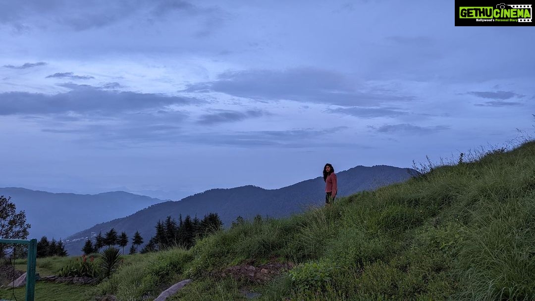 Faria Abdullah Instagram - Loner trees are often happy by themselves