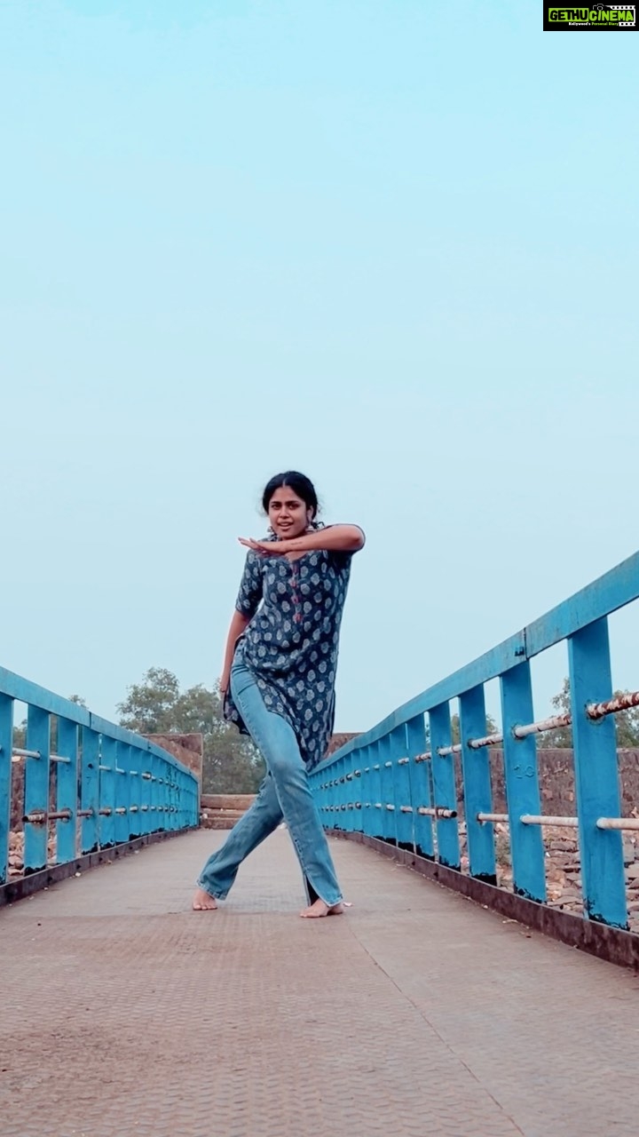 Faria Abdullah Instagram - Won’t lie, Orissa was a vibe. Missing happening 🫣 Can’t wait for you guys to see the final output #Jengaburu