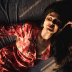 Faria Abdullah Instagram – Tropical woman, 
make you sweat 
She bring the energy, 
You ready, but not yet.
A little fickle, a little coy 
You ask yourself 
You ask why.
How you fell for it 
You’ll never even know 
You’ll get one shot
Try not to blow 

📷 @thariqhussain 
Assisted by @thewhyldchild