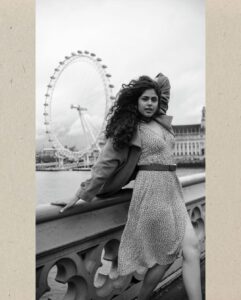 Faria Abdullah Instagram - Dear first solo foreign trip, 

Thanks. Thanks for scaring me enough to prepare well in advance for what I was signing up for. I could’ve just gone for shoot, finished my schedule and come back safely within the comfort of known surroundings. But I couldn’t have. I couldn’t have missed this beautiful chance life was throwing at me to feel the courage that I have never felt before. I’ve felt helplessness, strength, fear, liberation, joy, pain, gratitude, differences, stillness, similarities and kindness in ways that will fuel me for a long long time. 

More soon, 
Love 

PC: @rakibmfilms 
You’re a gem ❤️ Collaboration to conversation, transparency to transformation, we went through it all in the span of two hours.