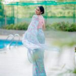 Faria Abdullah Instagram – Felt like a flower, looked like a garden 🌷

Styled by @officialanahita 
Saree: @drc_hyderabad 
Pic: @they_call_me_keshu 
Make up @uztheartist
