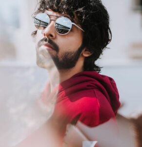 G. V. Prakash Kumar Instagram - I love u wildly , insanely , infinitely … 💫✨❤️. 

Shot by @soozanapvan #photography #love #bollywood #kollywood