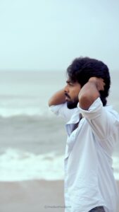G. V. Prakash Kumar Instagram - In ur light I learn to love ❤️✨🌙 #reels #reel #love Styled by @thoorigaikabilan Shot by @prachuprashanth Location @icchennai . . @vision.shopping @edisan_makeover