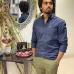 G. V. Prakash Kumar Instagram - Appear as u are .. be as u appear - rumi #bachelor #love #rumi