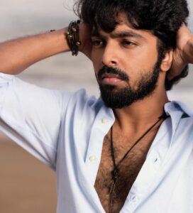 G. V. Prakash Kumar Instagram - My soul is seeking you 💫❤️✨

Styled by @thoorigaikabilan 
Shot by @prachuprashanth 
Location @icchennai
. 
. 
@vision.shopping @edisan_makeover