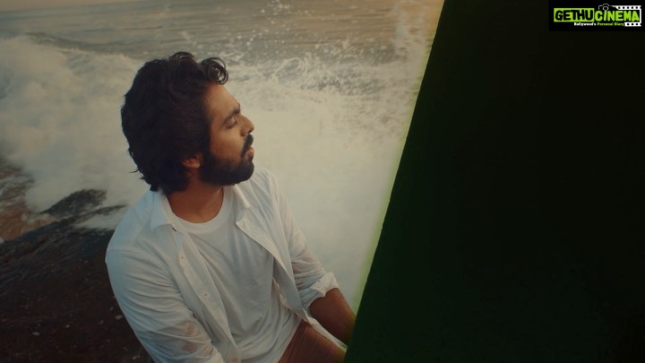 G. V. Prakash Kumar Instagram - Really excited to share this fresh track with you guys. Here's a sneak peek into my title track for #PuthamPudhuKaalai. Music out on Oct 8th! Song shot by @dirrajivmenon @gauthamvasudevmenon, #SudhaKongara,, @suhasinihasan, #KarthikSubbaraj @kabervasuki @primevideoin @amazonprimemusicin @sonymusic_south