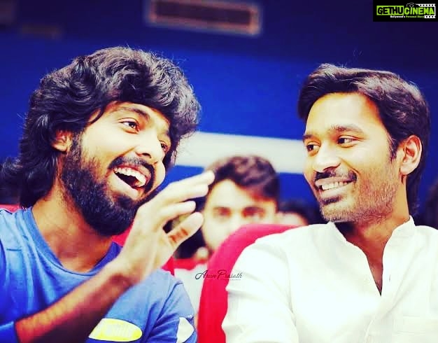 G. V. Prakash Kumar Instagram - ‪#HappyBirthdayDhanush have a superb year ahead ... waiting for the magic to unveil from #D43 songs what we hve done together in ur lyrics and voice ... our 5th blockbuster combination on the way after #asuran #polladhavan #mayakkamenna #aadukalam 🔥🔥 ‬