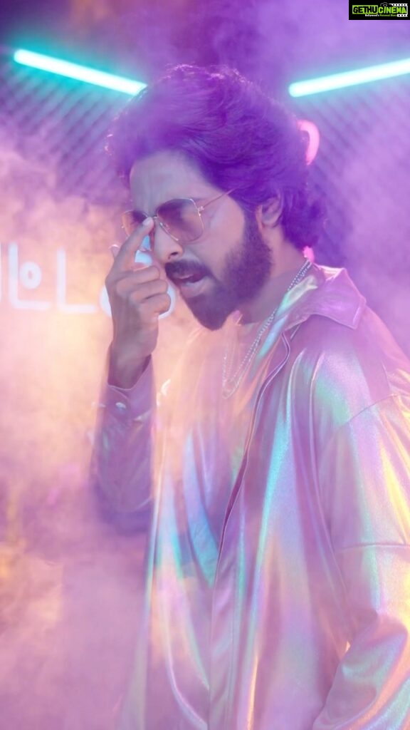 G. V. Prakash Kumar Instagram - For all you #PatakPatak fans out there!🔥 Are you still grooving ?💥❤️ #1MinMusic @instagram @sonymusic_south @teju_ashwini @manasvinigopal @gkb.lyrics @prashanth_karan @itscsk @azhar.style @preksha.chordia @vijayvarman