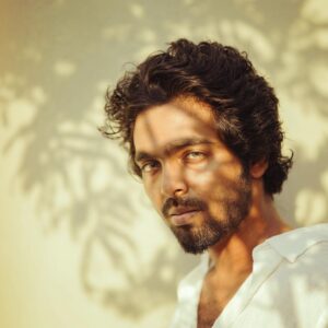G. V. Prakash Kumar Instagram - Love risks everything and asks for nothing ✨💫❤️ rumi #photography #love … shot by @kanmaniphotography