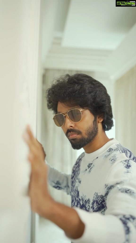 G. V. Prakash Kumar Instagram - With u the only place I want to be is closer #reels #photography Shoot organized & visuals by @stagecraft.photography Photography @irst_photography Cinematography @storiesbypreetham Styling- @vynod.sundar Hairstylist- @chella_hair_makeup Makeup - Maari