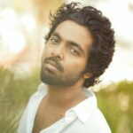 G. V. Prakash Kumar Instagram - Thank you universe … ever grateful ✨💫 thank u all .. cam by @kanmaniphotography styled by @vynod.sundar .. hair by @devsakthivel … @gdinesh111 #love #photography