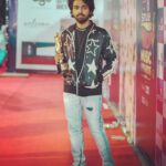 G. V. Prakash Kumar Instagram - Thanks #mirchimusicawards for giving me the album of the year listeners choice for #sooraraipottru thanks #sudhakongara @actorsuriya sir @rajsekarpandian sir @sonymusic_south #palmangels #diorjordon @palmangels @dior shot by @_aravind_grapher