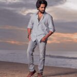 G. V. Prakash Kumar Instagram - Paint the sky , make it ur own ✨💫❤️ #love #photography