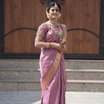 Gabriella Charlton Instagram - Wedding bells are ringing in Eeramana Rojave 2 😍 Gorgeous saree and aari work blouse @sdduniqueboutique_97 Jewellery @new_ideas_fashions Makeup @murugeshmakeup_hair Hair by @farhaa_makeupartist Photography @pugazhhhh