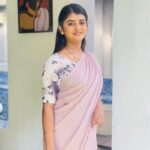 Gabriella Charlton Instagram - My fav is 2nd picture. Tell me yours 🤍🫶 My sarees and blouse by @sdduniqueboutique_97