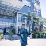 Gabriella Charlton Instagram - The turbo experience I had at the Turbo Mania by Flipkart powered vivo T2 5G Series was never seen before and a super immersive one! You have to go and experience it for yourself at Wave Mall Lucknow and VR Mall Nagpur on 15th & 16th April, and stand a chance to win a free phone! And for those who miss it, the vivo T2 5G phone is available on @flipkart on 18th April!!!! #LiveTheTurboLife #GetTurbo #TurboMania #Turbofied @vivo_india and @flipkarttechspert