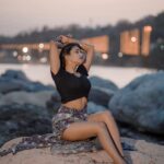 Garima Chaurasia Instagram – Tuta jo kabhi tara.. Sajna ve ✨
.
.
.
📸 & 🎨 : @welcomeishu3694
#gimaashi #picoftheday #rishikesh #tbt #photoshoot #explore #ganga #rishikeshdiaries #gimaians