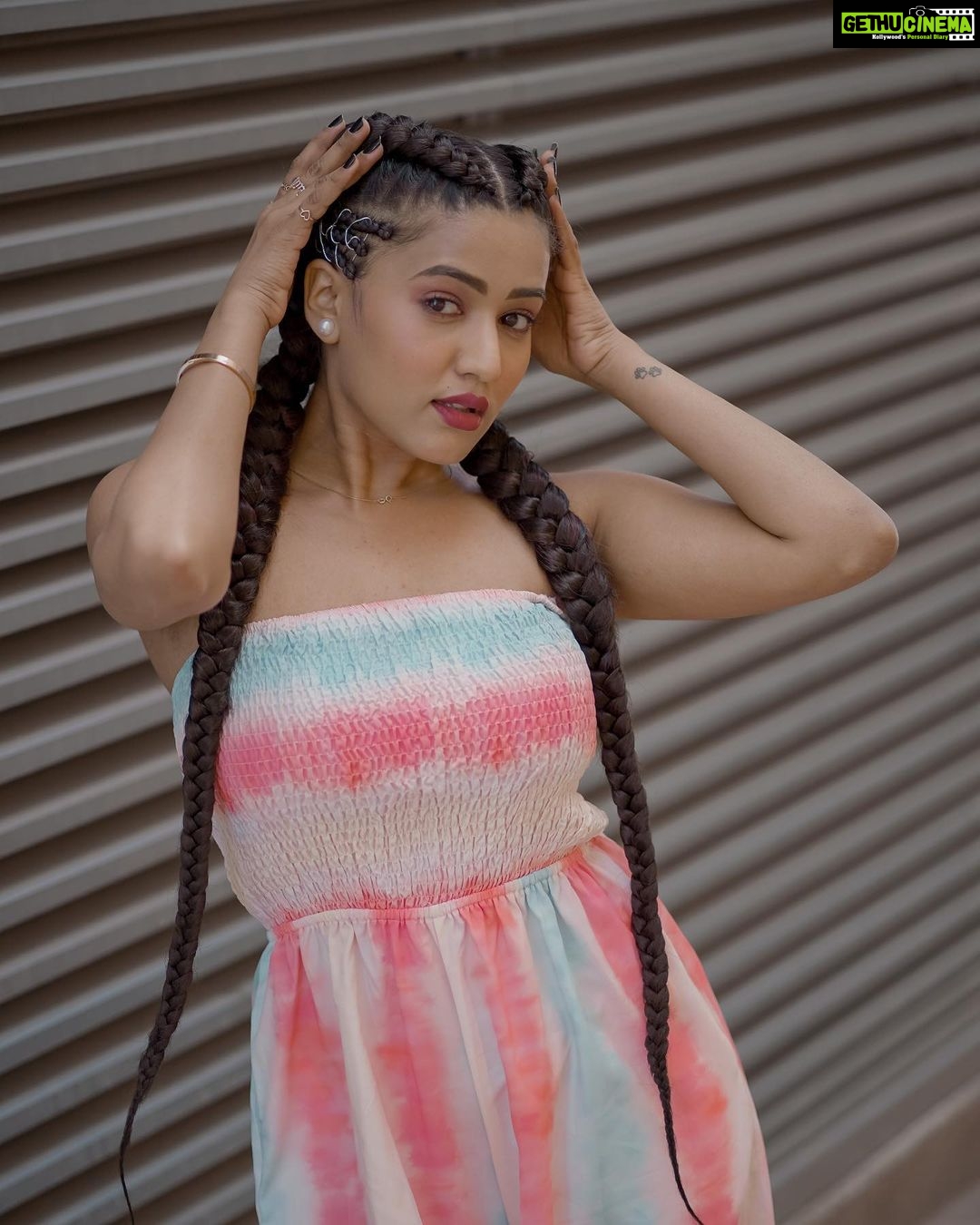 Garima Chaurasia Instagram - Eyes on you 👀 . . #gimaashi