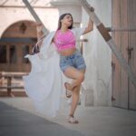 Garima Chaurasia Instagram – Self love is a fuel to growth..💗
.
.
#gimaashi #tbt #alseefdubai #photoshoot #selflove #loveyourself #gimaians Al Seef, Dubai Creek