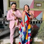 Gauahar Khan Instagram - The pictures say it all ! Sharing love , friendship and understanding on #inreallove on @netflix_in ! Thank you @rannvijaysingha for being the coolest ! 💕 #hosts #netflixandchill #newshow #instagood #happytimes #bts Special@mention to my styling team ! @devs213 @krutikaa_sharma , and my team @vinitasawant_hairstylist prasadbhatkar80 @arifaudi786 Delhi, India