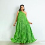 Gauahar Khan Instagram - 💚 Outfit: @swateesinghlabel Earrings: @ishhaara Styling : @devs213 Assisted by @krutikaa_sharma 📸 : @abhishek_rohilla_photography #mommytobe #workingit #green #alhamdulillah Ma sha Allah Delhi, India