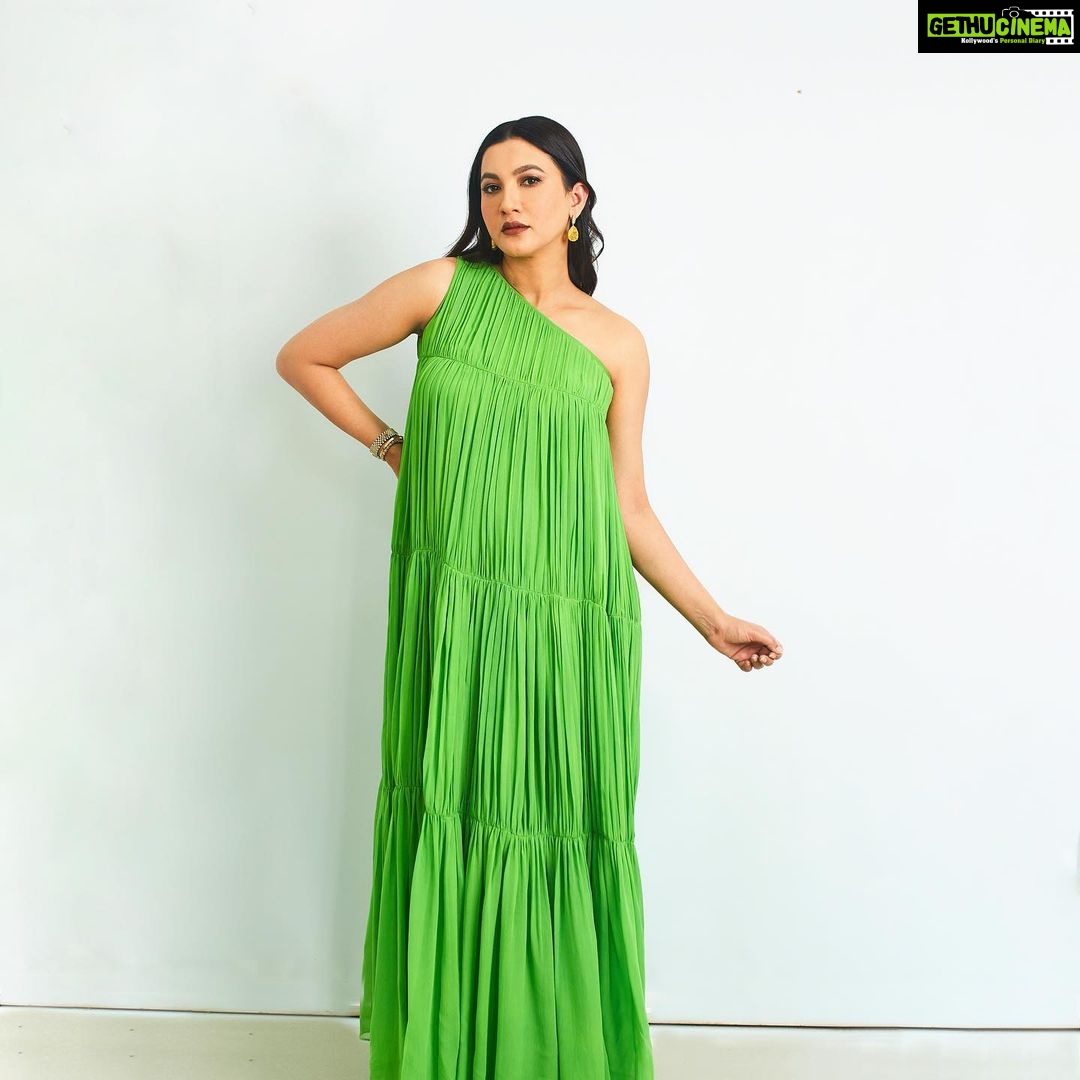 Gauahar Khan Instagram - π Outfit: @swateesinghlabel Earrings: @ishhaara Styling : @devs213 Assisted by @krutikaa_sharma πΈ : @abhishek_rohilla_photography #mommytobe #workingit #green #alhamdulillah Ma sha Allah Delhi, India