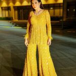 Gauahar Khan Instagram - It was all YELLOW ! 💛 Styling : @devs213 Assisted by @krutikaa_sharma Outfit : @rococobyraghvi Jewellery : @lasolitairejewellery #host #weddings #alhamdulillah #momtobe Ma sha Allah Surat, Gujarat