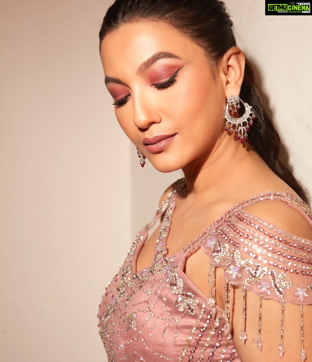 Gauahar Khan Instagram - π§π»ββοΈ Fairyland Swipe left for my amazing eye make up ! Guess who is the make up artist!π¬ Styling : @devs213 Assisted by @krutikaa_sharma Ma Outfit: @shivaliahmedabad @auorstudio Jewellery: @diamantinafinejewels Photographer : @shivamguptaphotography #host #weddings #mommatobe Ma sha Allah Mumbai, Maharashtra
