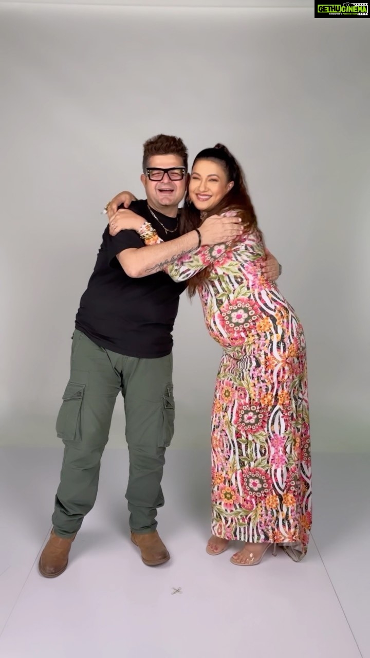 Gauahar Khan Instagram - #btswithdabboo With G & Jr G 🤰🏼🥰 @gauaharkhan 🤗 @dabbooratnani Video by @manishadratnani Edit by @kiararatnani Fashion Director @iamkenferns Makeup & Hair @ikonic_professional #dabbooreels #dabbooratnani #dabbooratnaniphotography #dabbooratnanicalendar #gauaharkhan #throughthelensofdabbooratnani 01.05.2023 Dabboo Ratnani Photography