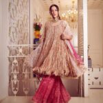 Gauahar Khan Instagram – What a desi 2022 I’ve had ! 😬🎉
Outfit: @etashabyashajain
Jewellery: @diamantinafinejewels
Styling : @devs213
Assisted by @krutikaa_sharma
Click : @visualaffairs_va Mumbai, Maharashtra