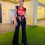 Gauahar Khan Instagram – @inreallovenetflix 🧡🖤

Also happy anniversary @rannvijaysingha @priankasingha ❤️

Outfit: @woolboxofficial Jewrellery: @qisbyashmeet Delhi, India