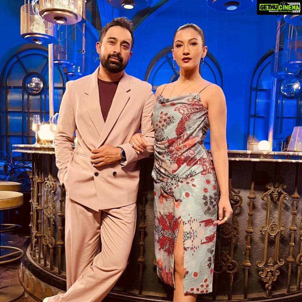 Gauahar Khan Instagram - The pictures say it all ! Sharing love , friendship and understanding on #inreallove on @netflix_in ! Thank you @rannvijaysingha for being the coolest ! 💕 #hosts #netflixandchill #newshow #instagood #happytimes #bts Special@mention to my styling team ! @devs213 @krutikaa_sharma , and my team @vinitasawant_hairstylist prasadbhatkar80 @arifaudi786 Delhi, India