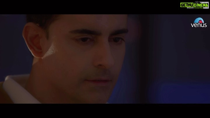 Gautam Rode Instagram - Teaser for my upcoming song #MujhsePehle is out now. Full video coming on March 31st. Stay tuned! @venusworldent @csanchita @jainrtn @shamir.tandon @Saaj__bhatt @sameeranjaanofficial @sonalikukreja_ @krishnavbhatt