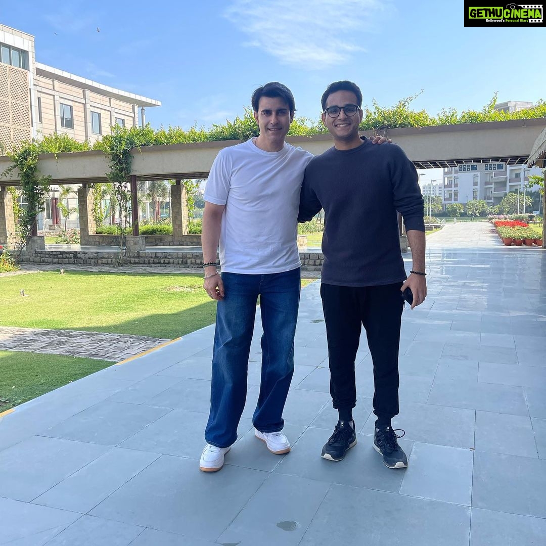 Gautam Rode Instagram - Mama Bhanja ❤️❤️ @harshit_malhotra .. Went to his college in Mohali .. Excellent one @isbindia 👍👍
