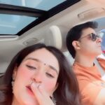 Gautam Rode Instagram - Guess My valentine didn’t like my song dedication! 🧡🤎🧡🤎🧡🤎🧡 Happy Valentine’s Day to all ♥️ #valentines #valentineday #love #songs #us #rodelife