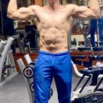 Gautam Rode Instagram - Humein toh reel daale zamaane ho Gaye ,isliye Instagram ne khud hee reel bana Dee 😂😂😜