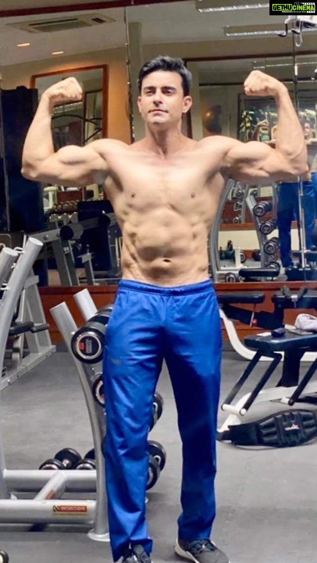 Gautam Rode Instagram - Humein toh reel daale zamaane ho Gaye ,isliye Instagram ne khud hee reel bana Dee 😂😂😜
