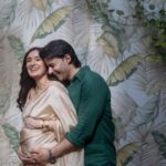 Gautam Rode Instagram - “ We made a wish and two came true “ Double the love, double the joy, thank you everyone for being a part of our celebration, we’re so grateful 💕 #twins #babyshower #gratefulheart 📸- @knottingbells Makeup- @kajolrpaswwan @kajolrpaswwanmakeupacademy Hair- @go.glam.gauri
