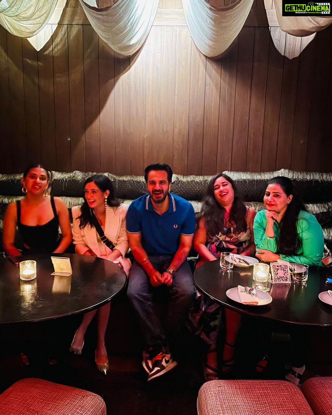 Gautam Rode Instagram - 5th Anniversary Special 🤍🧿 Nariman Point