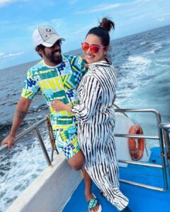 Gayathri Yuvraaj Instagram - A special day to celebrate!! 12 years now and still on !! 
It’s our anniversary ❤️❤️
Life taught us many things and one thing  kept connecting the gaps ❤️❤️LOVE ❤️♥️

This is a very special Trip & we are very comfortable as we booked through @gtholidays.in 
They have done a great Job !! Thanks you guys 

#gtholidays #ayarakamalaresortandspa #phuketthailand #loveforever