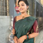 Gayathri Yuvraaj Instagram - 🦋 @paavanaonlinemart @lakshana_priya_mua