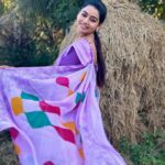 Gayathri Yuvraaj Instagram - 💜💜💜 Saree @giacouture_sarees Pc : @pranikadhakshu