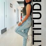 Gayathri Yuvraaj Instagram - Your attitude can take you forward or your attitude can take you down. The choice is always yours! Have a happy week!! #morningvibes #mondaymood