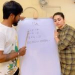 Gayathri Yuvraaj Instagram - Ennaku kovam varum 😡 @yuvi_smart @joshapp.tamil @officialjoshapp #joshmeinaaja