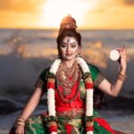 Gayathri Yuvraaj Instagram - May the lights of Karthigai Deepam illuminate your life and may you be showered with Lord Shiva’s choicest blessings. The triumph of good over evil. This is our first navratri concept. Each time when ever try new things it’s a new challenge for us. We have tried out our best outcome. And here it’s one of the 9 forms of goddess. Huge applause for the team who worked behind this beautiful outcome. @oncemore.photography Goddess in Frame @gayathri_yuvraaj Makeup artist @elegant_bridalstudio Costumes @selvijayakumar5 Jewelry @new_ideas_fashions Blouse @blousebymabia Concept @purpletreeprojects @savitha_prakash Flower garland @reesribridalflowers Creative team @yuvi_smart @_sasikumar.25 @hari2804_1 Beautifully captured & elegantly edited by @oncemore.photography #nammachennaiphotographer A team of Class, Creativity & Credibility (Since 2013) Planning for a Premium Wedding/events.... Reach us at +91-9677006647 for special offers curated with care. . . . We #oncemorephotography a team of #class #creativity #credibility #3CTEAM #since2013 started as a one man team by @vinoth_sid. We #nammachennaiphotographer will capture your big day #classyweddingphotography #candidweddingphotography #portraits using #canonindia gears & #godoxindia lightings. #vinoth_sid #navaratri #blessed #teamwork #efforts #output #goddess Artists Behind The Lens Capturing Your Mesmerizing Tale Since 2013. Illustrative Wedding Photography & Cinematography Facebook: https://www.facebook.com/Oncemorephotography/ YouTube: https://www.youtube.com/channel/UC9SQjaJOBO3kRaie75kWRmg Website : www.oncemorephotography.com ECR
